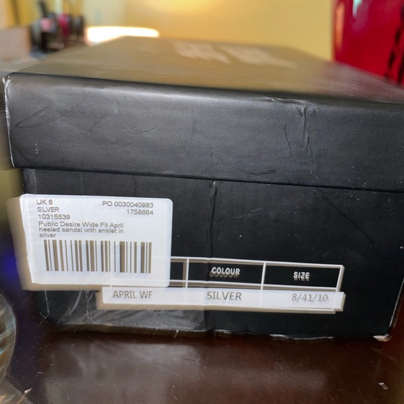 Clear Heels - Picture 6 of 8